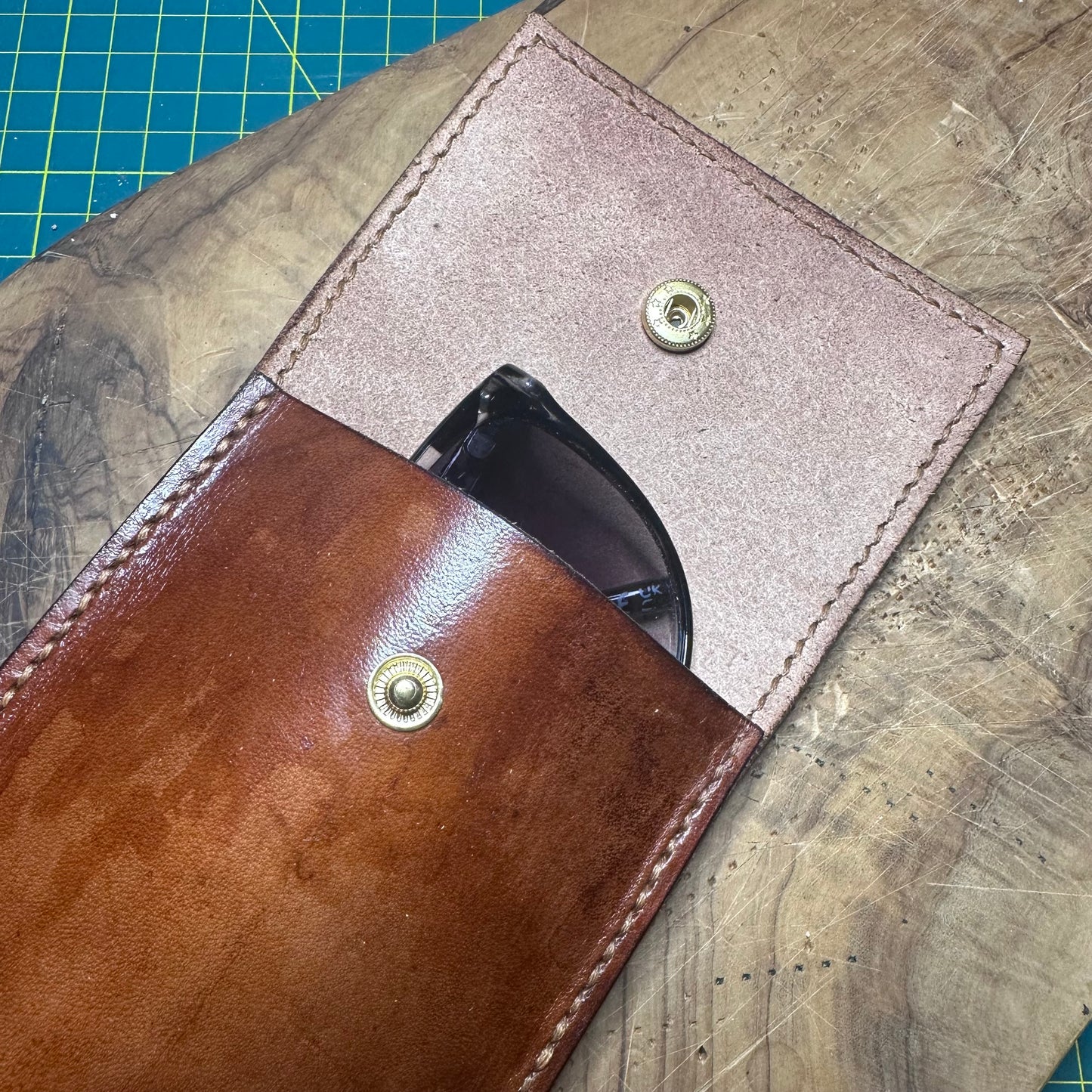 Hand-Stitched Veg-Tan Leather Glasses Case — Chestnut Brown